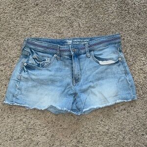 Gap girlfriend, denim, jeans, shorts size 6 / 28 cut offs